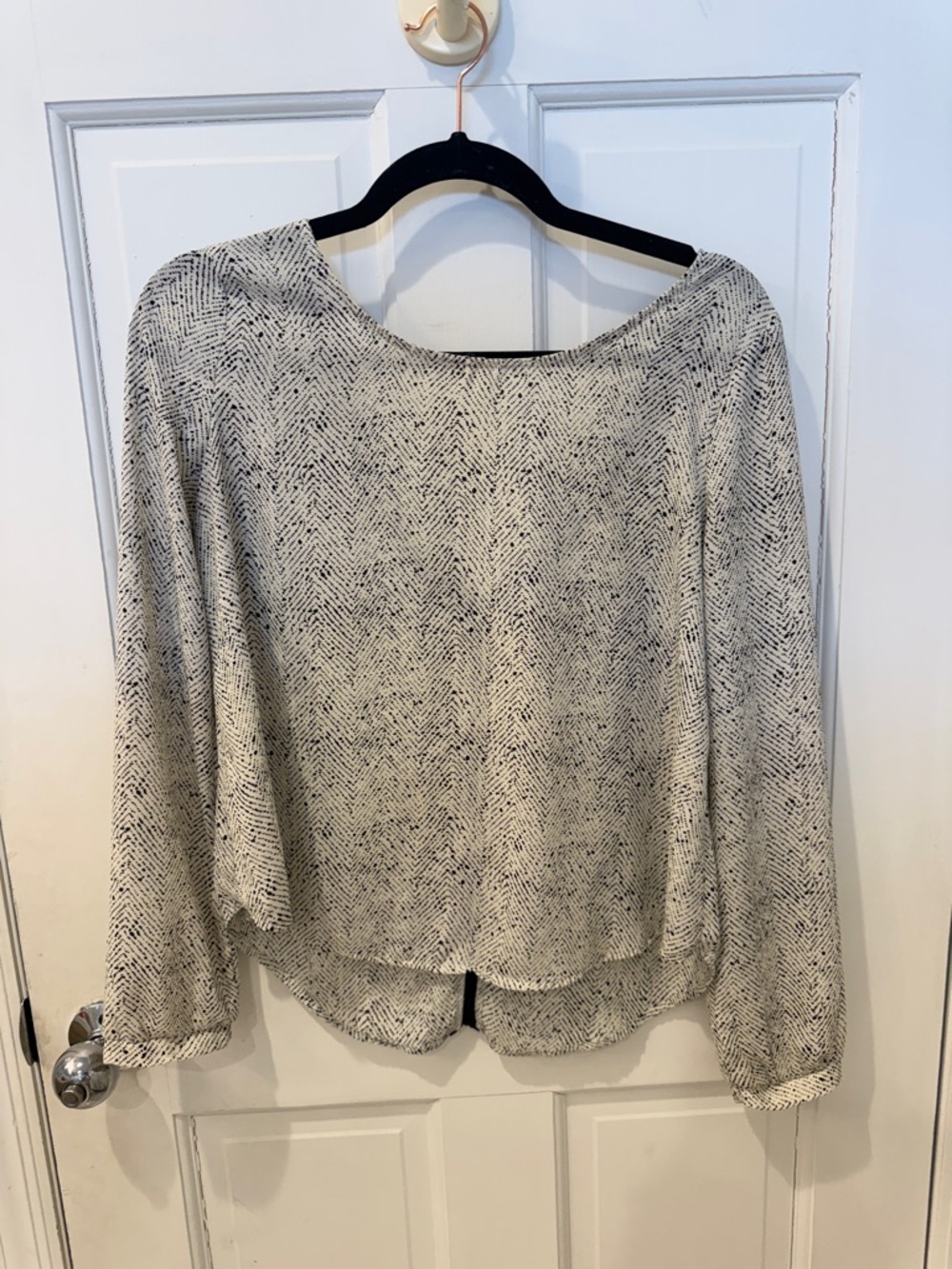 Vintage Light Gray Patterned Boatneck Long-Sleeve Top